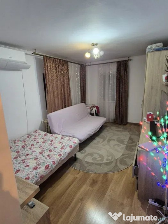 Garsoniera 42mp - Metrou 1 Decembrie - Etaj Intermediar