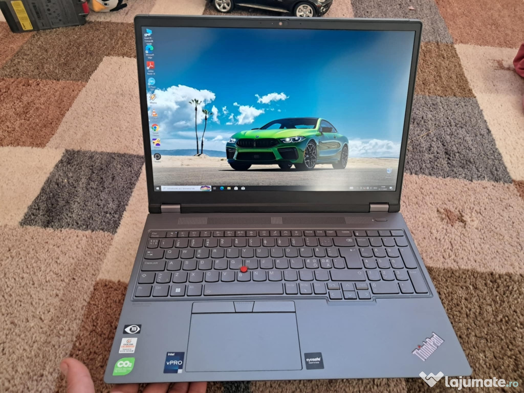 Vând Lenovo Tinkpad P16 gen1 i7-12850HX RAM 32 NVIDIA RTX