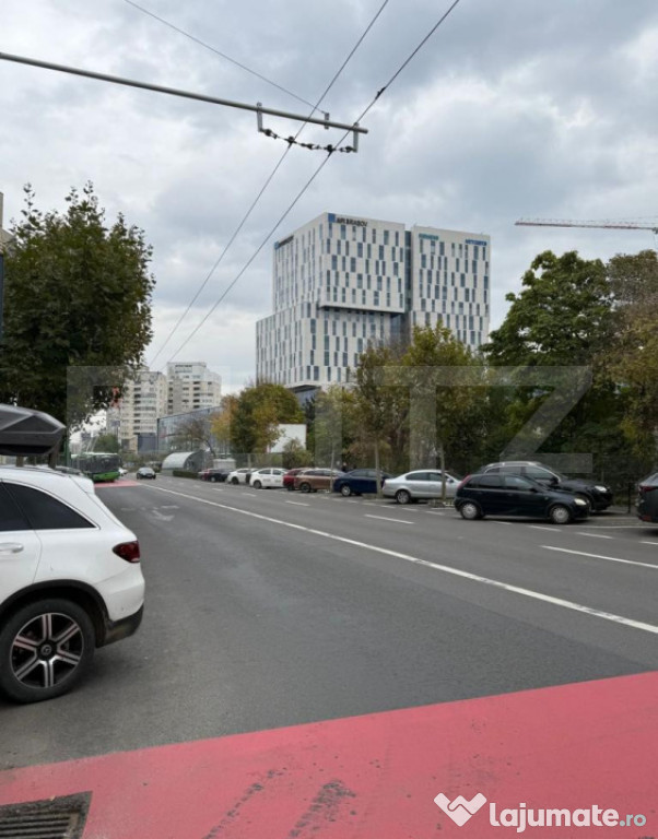 Casa plus teren - Zona AFI Mall - langa spitalul Regina Mari