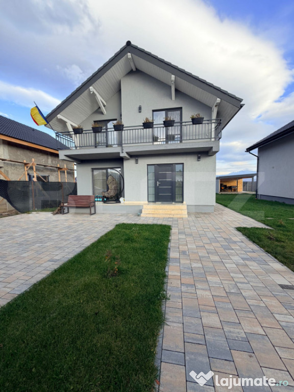 Casă de vânzare – Zărnești | 190.000 € NEGOCIABIL