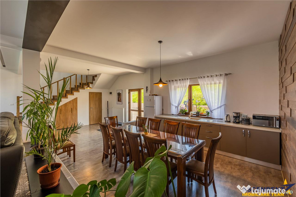 FILM! Distinctie pe arena spataculoasei naturii, Bran, Funda