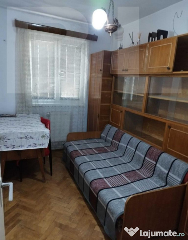Închiriez apartament 4 camere!