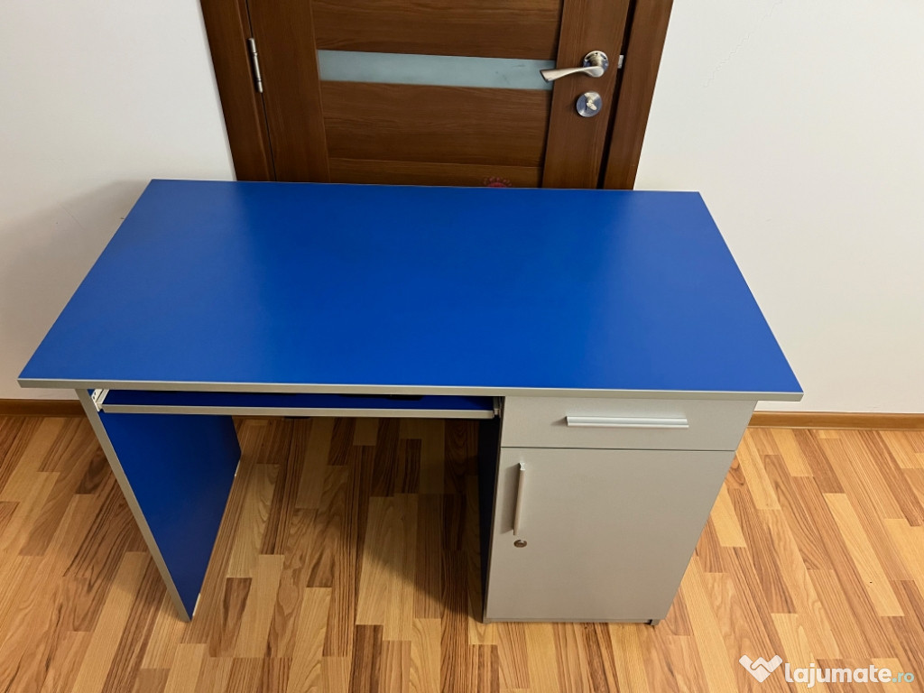 Birou calculator facut la comanda