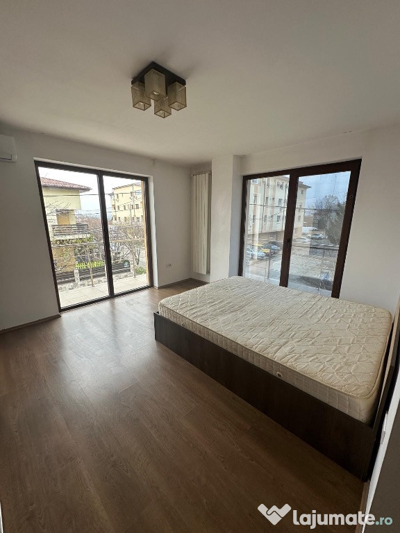 Garsonieră spațioasă cu balcon, bloc 2016 – Central Popești-Leordeni