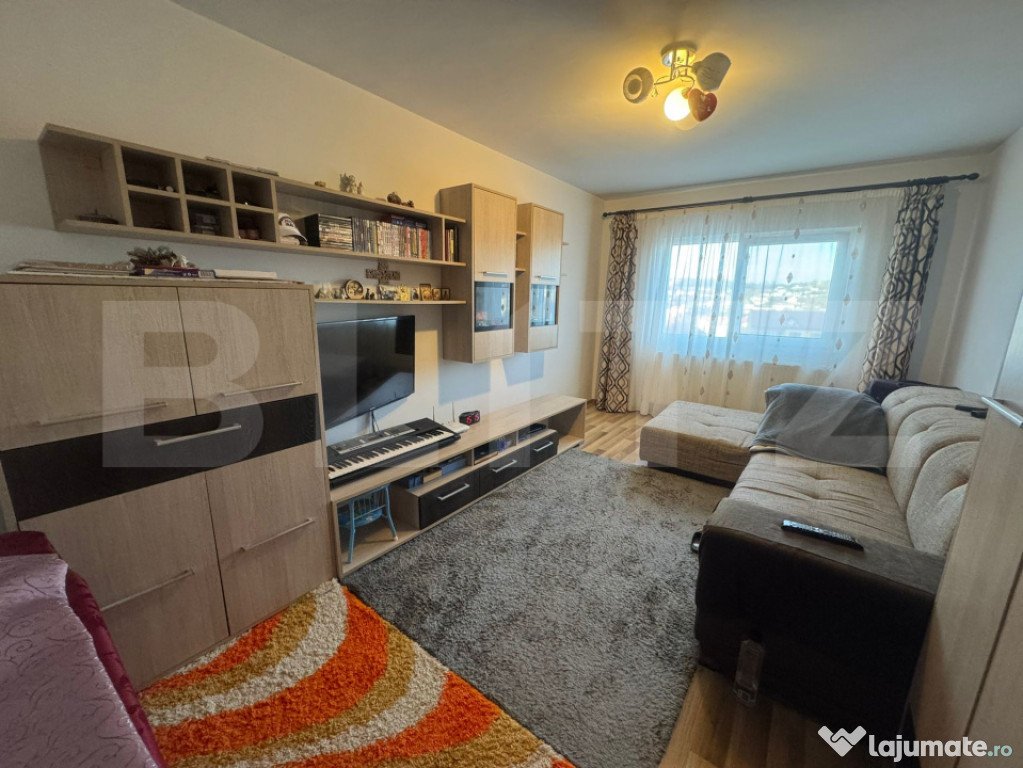 Apartament 3 camere, etaj 1, izolat exterior – ideal pentr