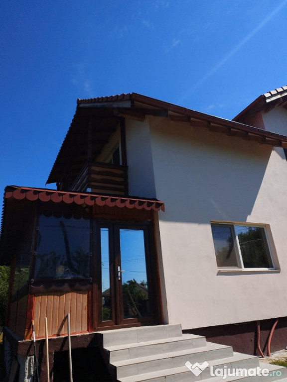 Casa 5 camere, constructie noua, teren generos - Budeasa