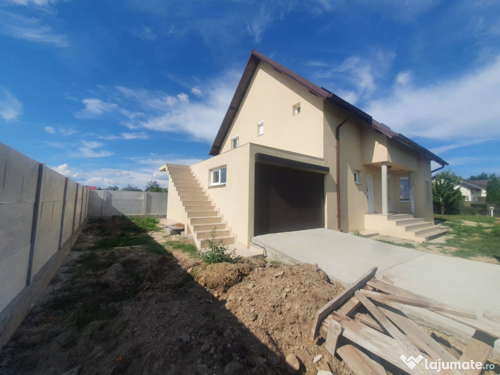 Casă de vânzare în Mosoaia, sat Hințești – 5 camere,