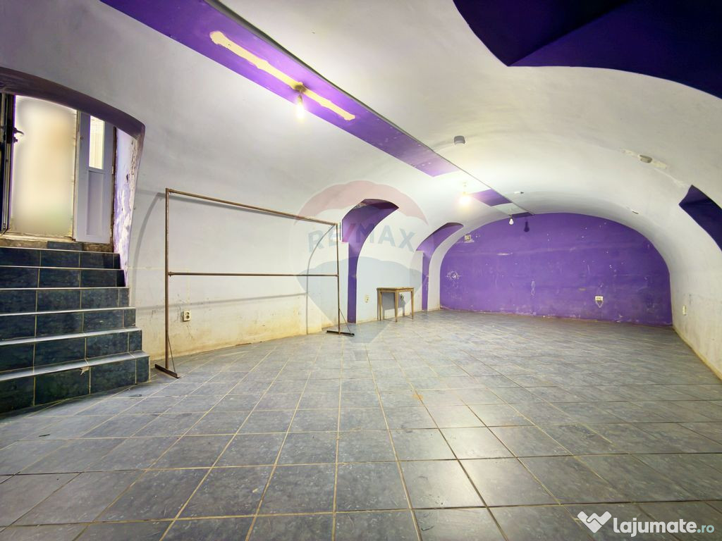 Spațiu cu destinații multiple / Parcul Reconcilierii