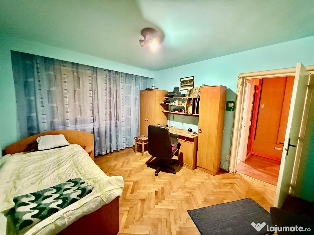 Apartament 2 camere, decomandat, etaj 1, Zona Marasti