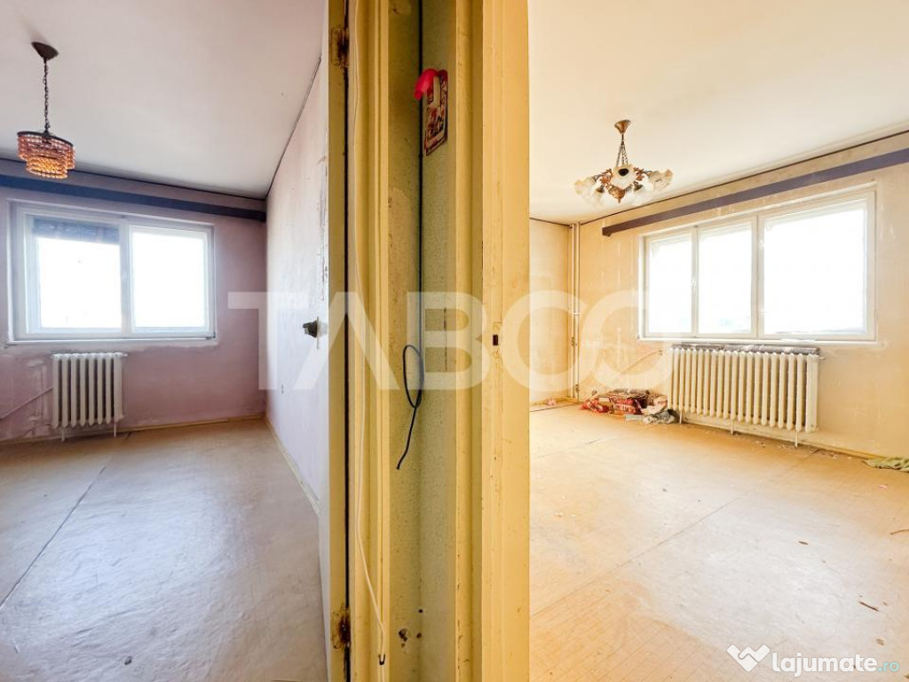De vanzare apartament cu 2 camere decomandate si panorama