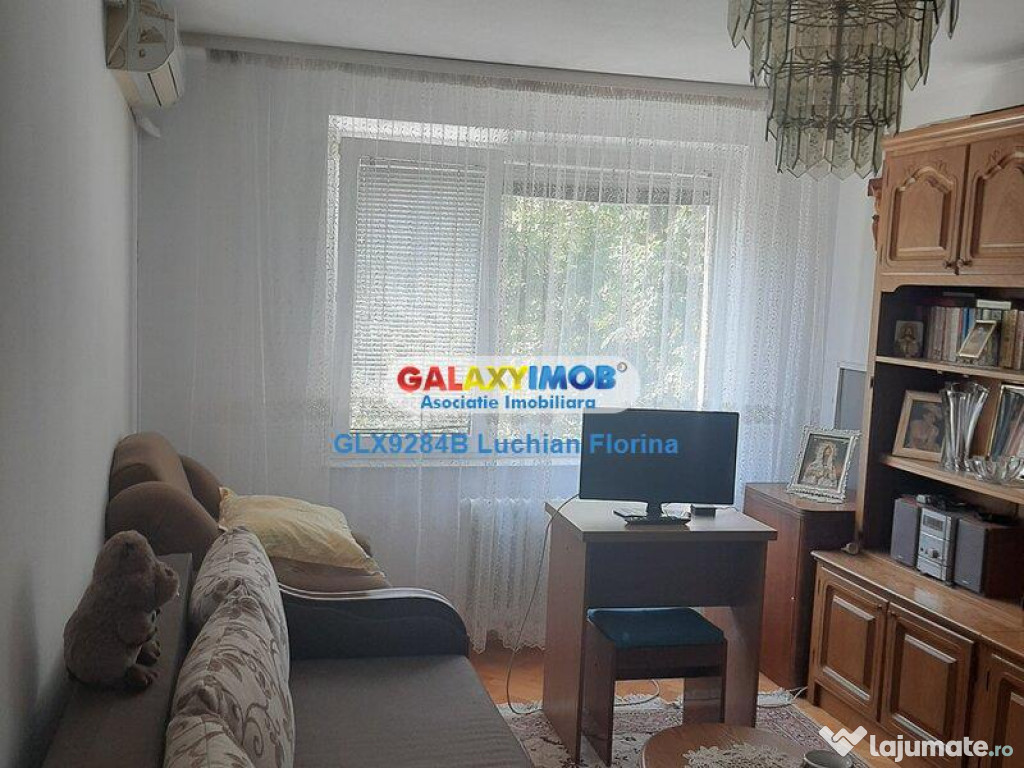Apartament 3 camere, decomandat, et.2 I metrou Nicolae Grigo