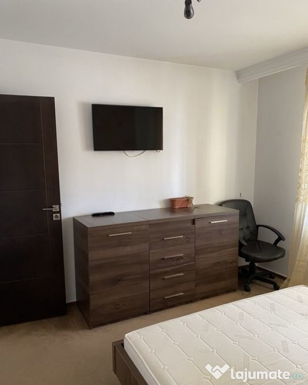 Apartament 2 camere zona Nerva Traian