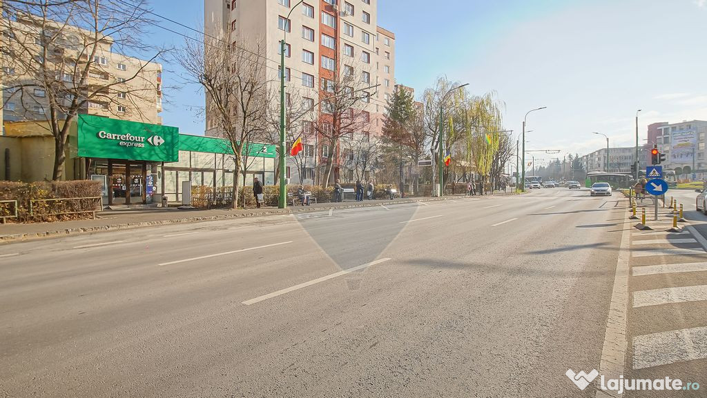 Spațiu comercial DE INCHIRIAT - Cartier Scriitorilor