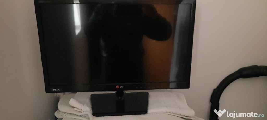 Vand televizo LG,diagonala 65cm folosit foarte putin.