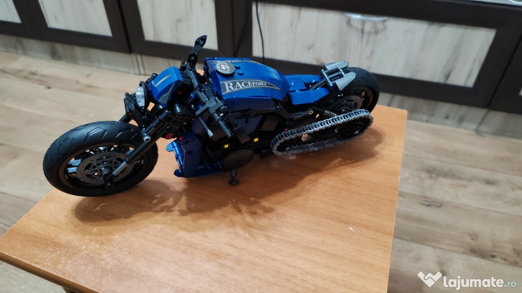 Vând lego 100 lei bucata