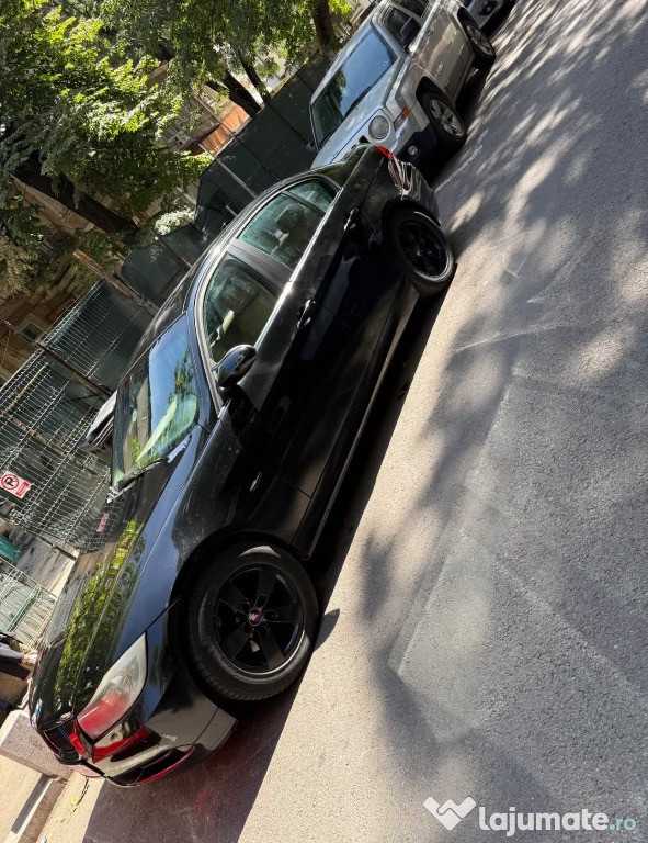 Vând. BMW Seria 3 E90