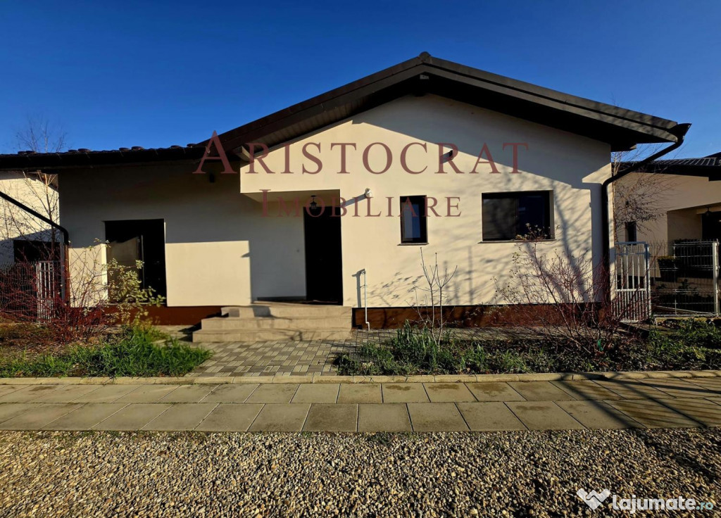 Casa parter zona centrala