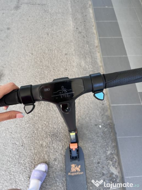 VAND TROTINETA DEFECTÃ KugoKirin S1 PRO 300Lei