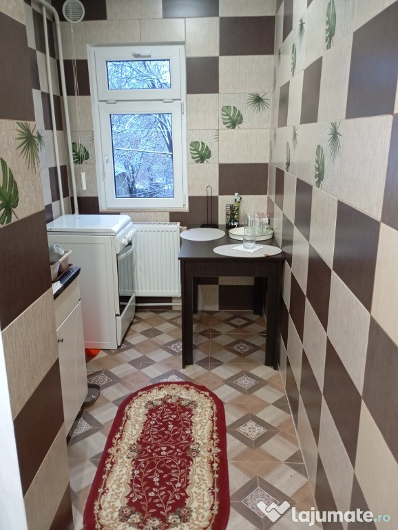 Apartament 2 camere de vânzare – Ultracentral, Tecuci