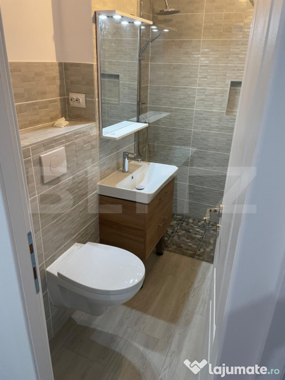 APARTAMENT 3 CAMERE DECOMANDAT IN ZONA DEOSEBITA CU VEDERE S