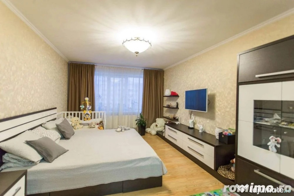 Garsoniera moderna zona Crangasi