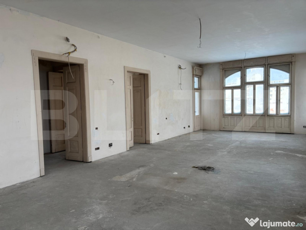 Apartament de vânzare in clădire istorică renovată Ultra