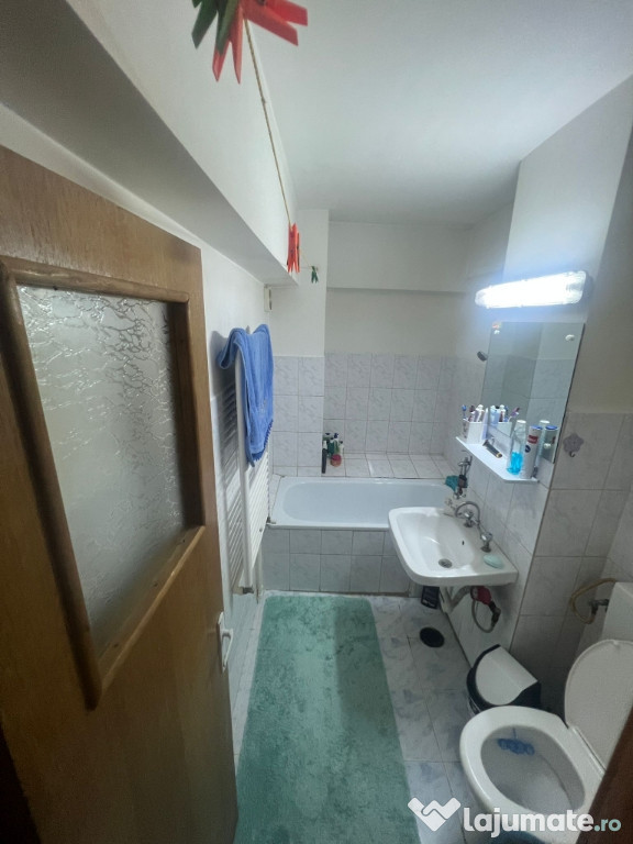 Garsoniera de închiriat