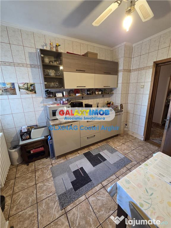 Vindem ap 2 cam decomandat spatios , Negru Voda