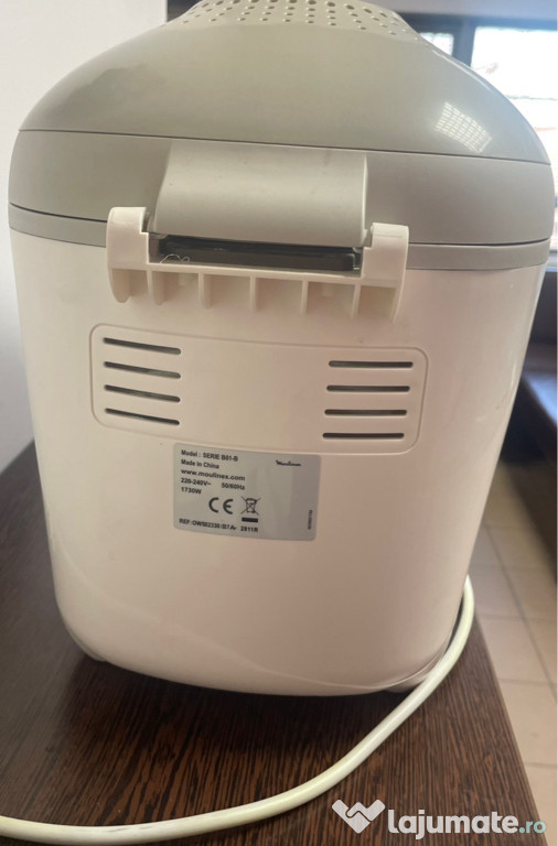 Aparat făcut paine Moulinex