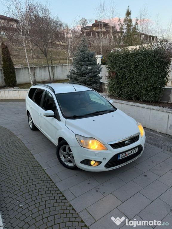 2011 Ford Focus 1.6 benzină și GPL Mașina bună Fiscal.