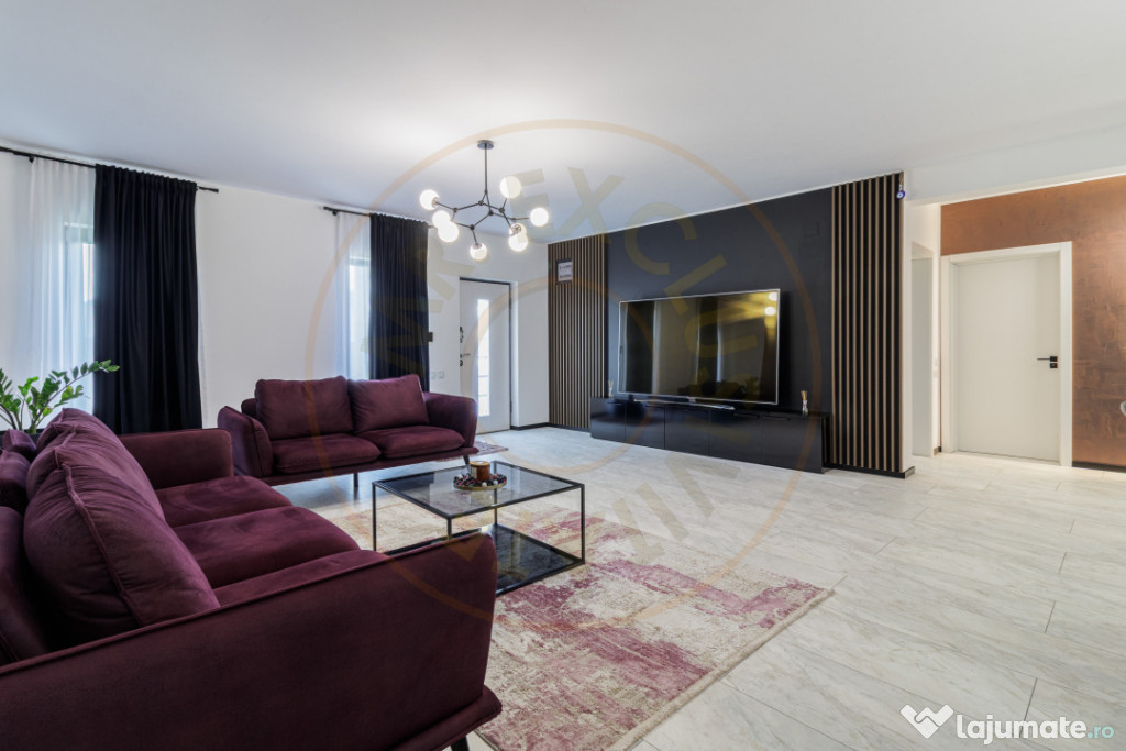 Casă superbă pe parter cu piscină, foișor și 1.000 mp t