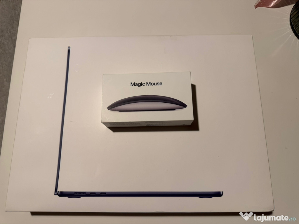 MacBook Air 15.3” 2024 Usor Negociabil