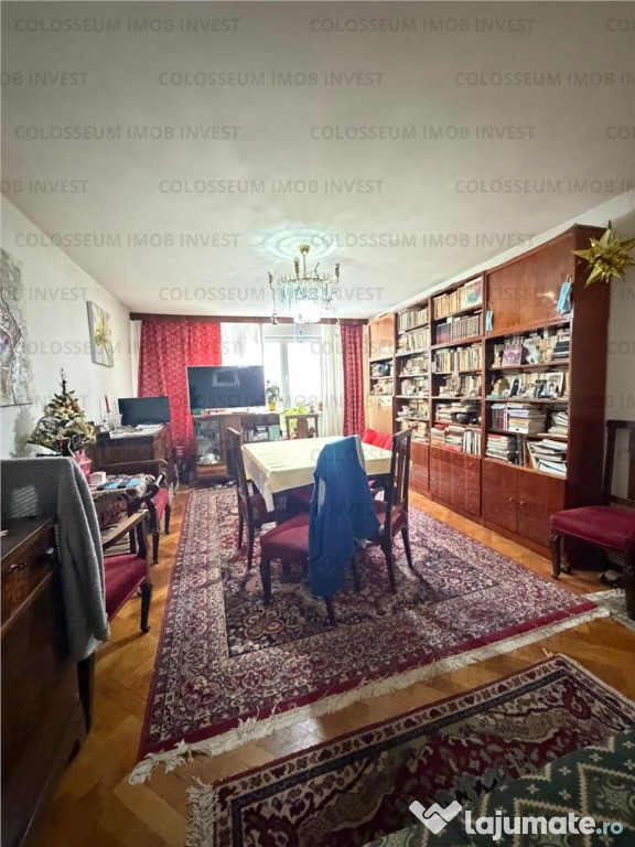 Apartament 3 camere, decomandat - zona Astra