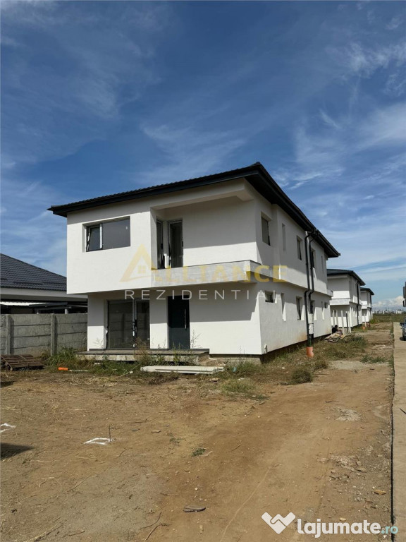 Vila P 1 cu 4 camere - 2 bai { Popesti Leordeni }