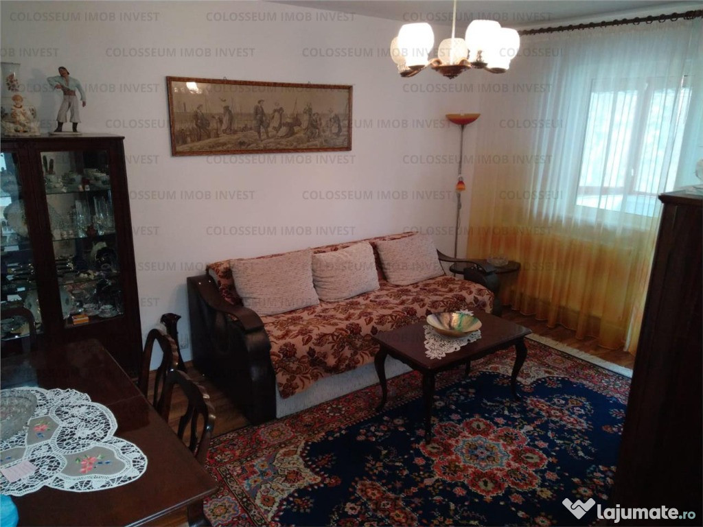 Apartament 3 camere, decomandat - zona Racadau