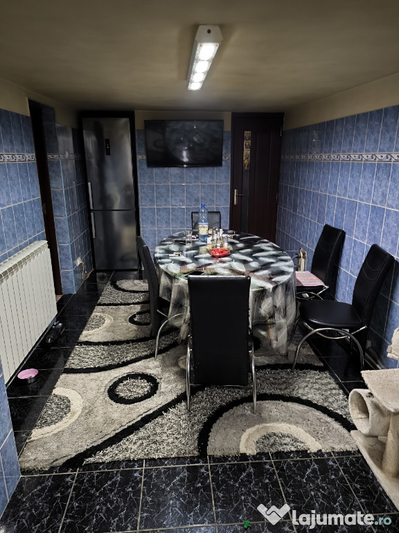 Casă curte zona Bucureștii Noi/Bazilescu