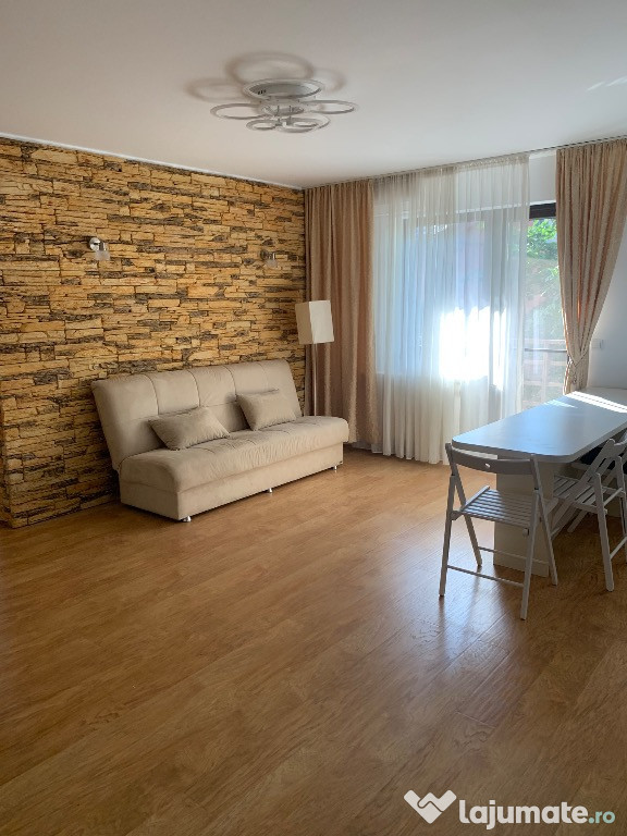 Ofer spre inchiriere apartament 3 camere zona metrou Mihai Bravu