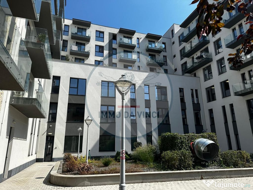 Spatiu comercial/birouri, 142 mp,194 mp cladire ultra mod...