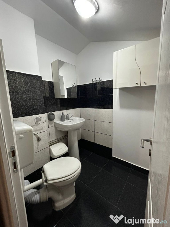 Berceni metrou etaj 5 plus mansarda studio