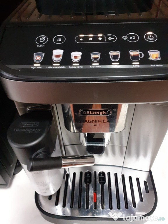 Espressor automat De Longhi Magnifica EVA cu garanție extinsă până la
