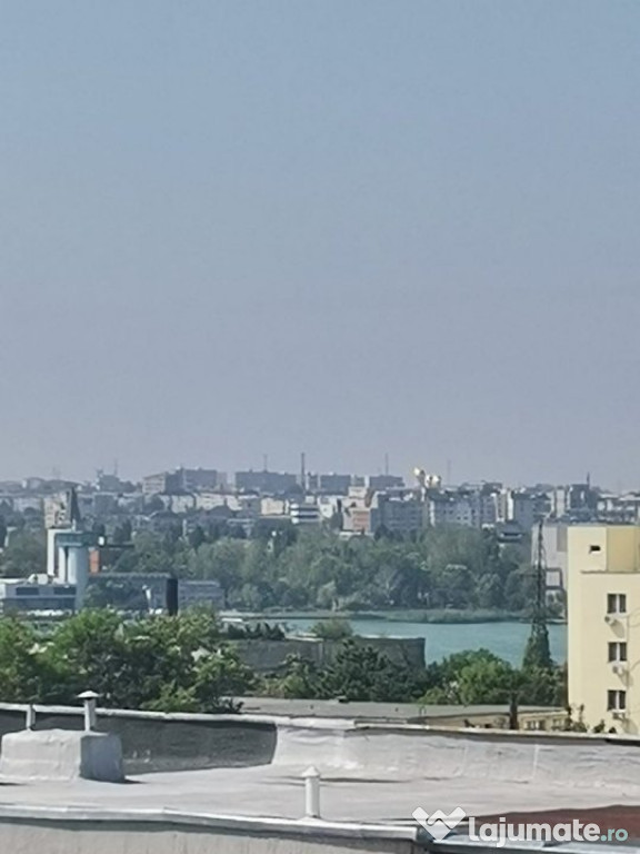 Apartament situat in zona FALEZA NORD