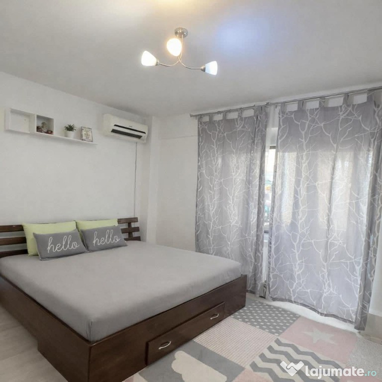 Vand apartament 2 camere, zona rezidentiala