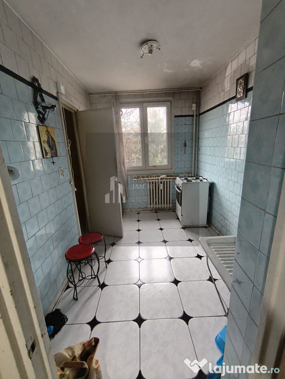 3 Camere - Sector 3 - Metrou 1 Decembrie la 4 minute