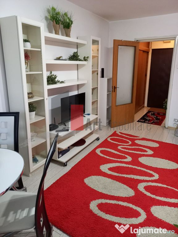 Garsoniera Drumul taberei mobilata si utilata