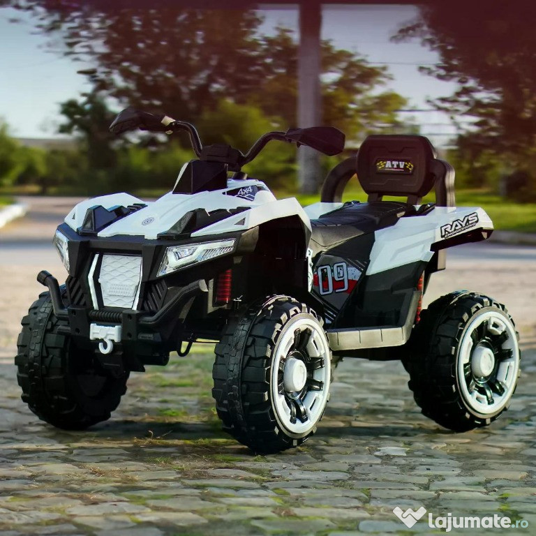 ATV electric pt. 2 copii 4x4 Kinderauto SuperOffroad V2 4x45W White