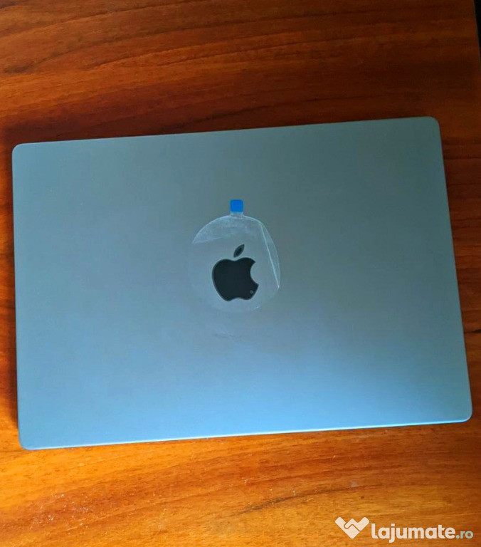 Apple MacBook M1 Pro (16 inch, 2021), aspect excelent