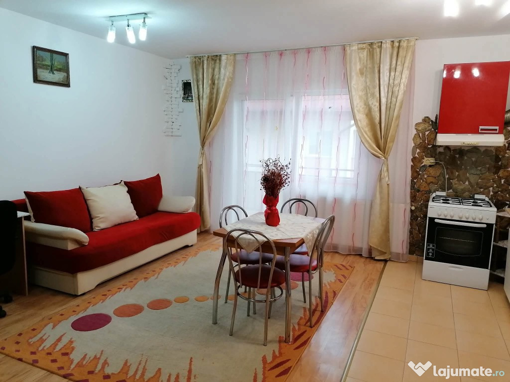 Închiriez apartament foarte frumos