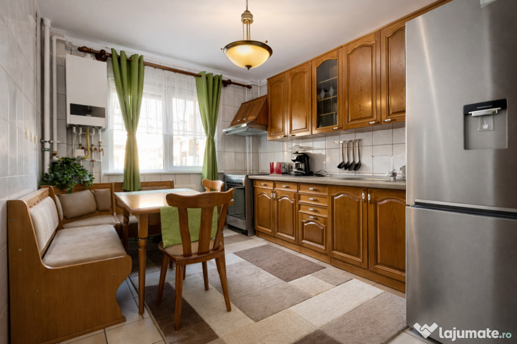 Apartament 3 camere cu Centrala proprie si Loc de parcare