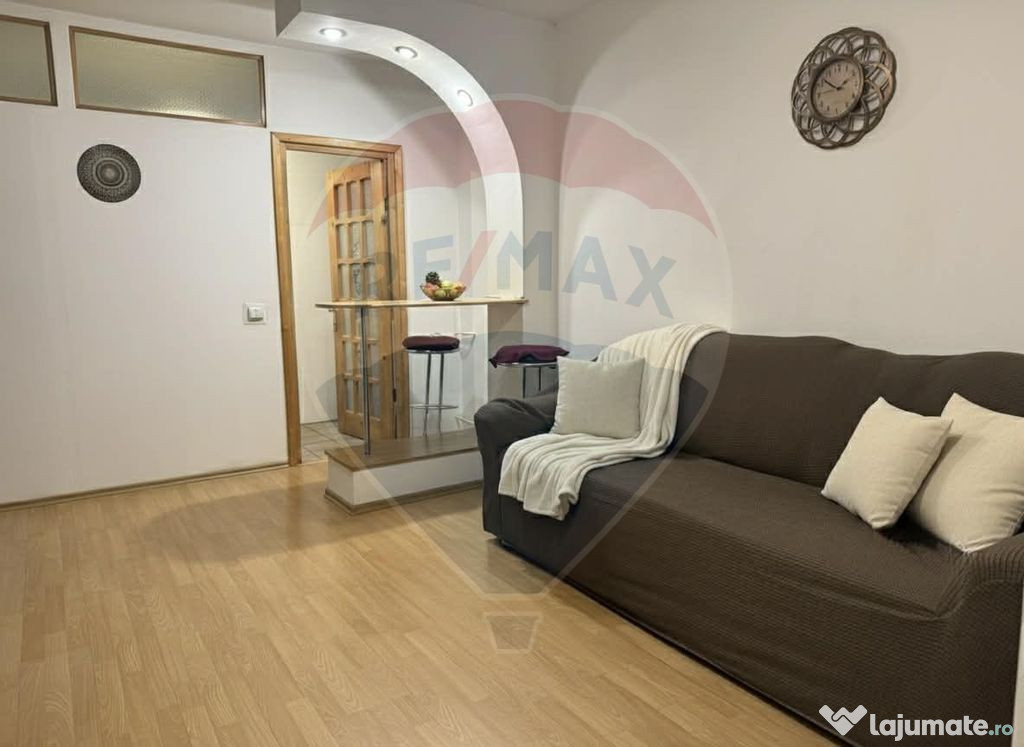 Apartament 2 camere decomandat de vânzare – Calea Moș...