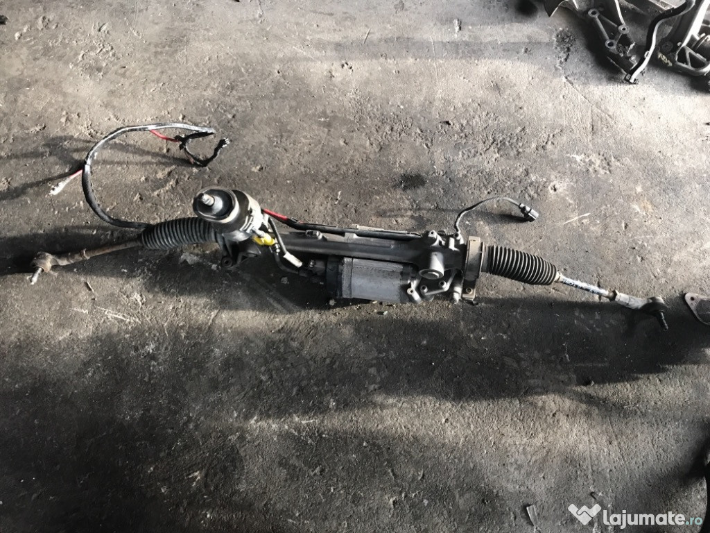 Caseta de direcție golf 5